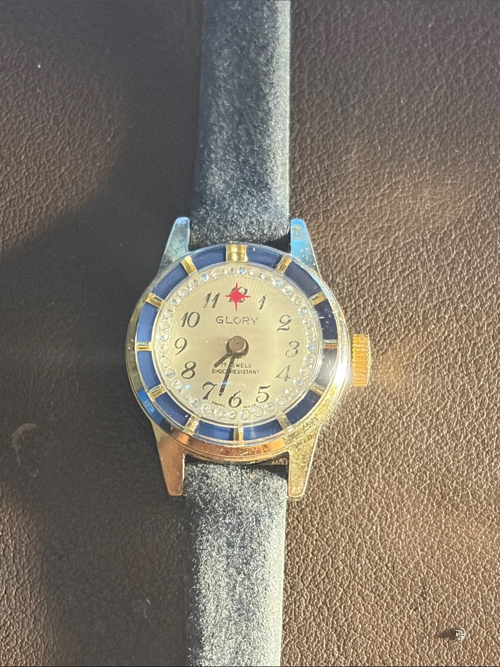 VTG Fabulous Glory floating hand women’s watch Swiss